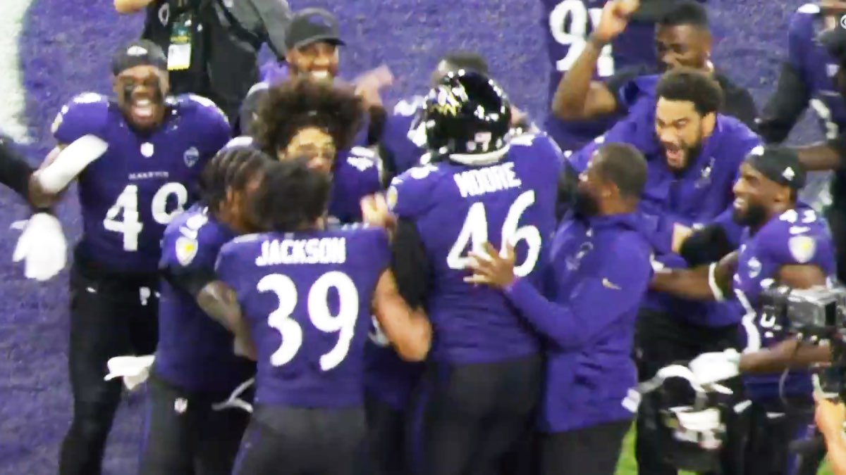 Justin Tucker sentenció la victoria 34-31 de los Ravens sobre Cowboys con patada en el último segundo en Río de Janeiro.